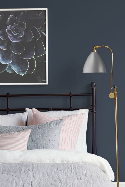 DarkDenim_Image_Roomshot_Bedroom_Item_7987