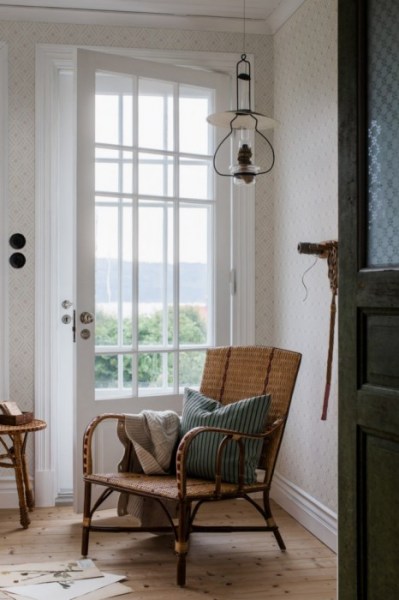 Ester-7660-Oboi-v-gostinuyu1_700x700