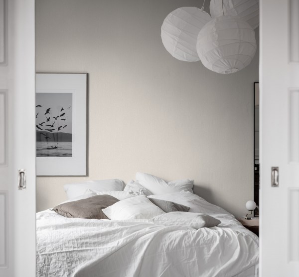 Herringbone_Image_Roomshot_Bedroom_Item_1157