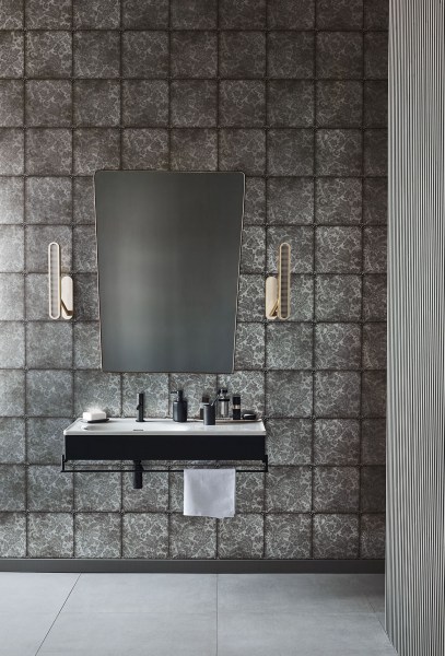 Kings_Argent_118-4007_Portrait