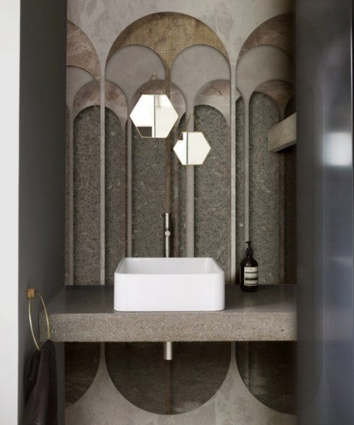 http---wadm-catalog-familygallerymediaitem-file-aquaeductus